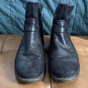 Women's BareTraps size 6.5